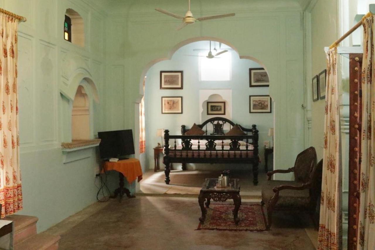 Mahal Khas Palace Бхаратпур Экстерьер фото